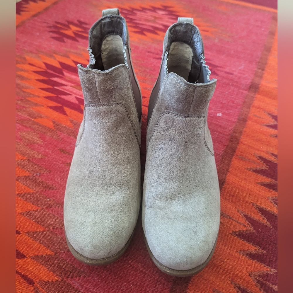 Shearling lined suede boot